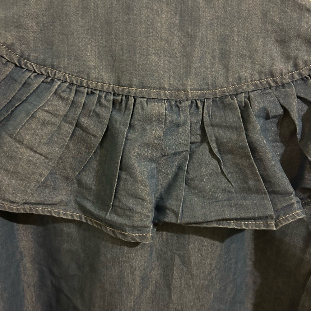 Nasty Gal Denim-like Blue Ruffle Button Up sz 8 - Picture 5 of 7